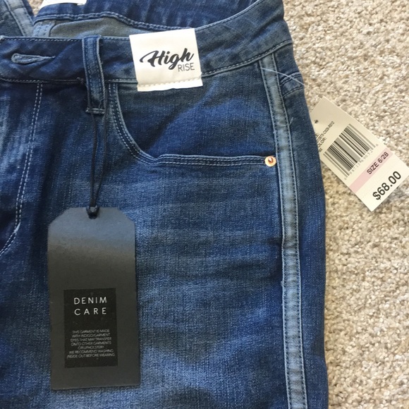 Kensie High Rise Jeans - Picture 6 of 7